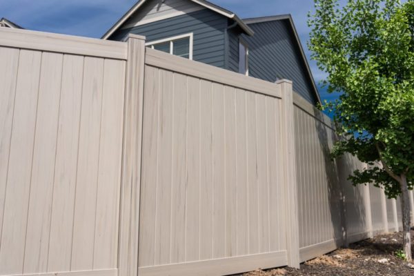 Image for 6′ Natural-Toned Vinyl Fencing