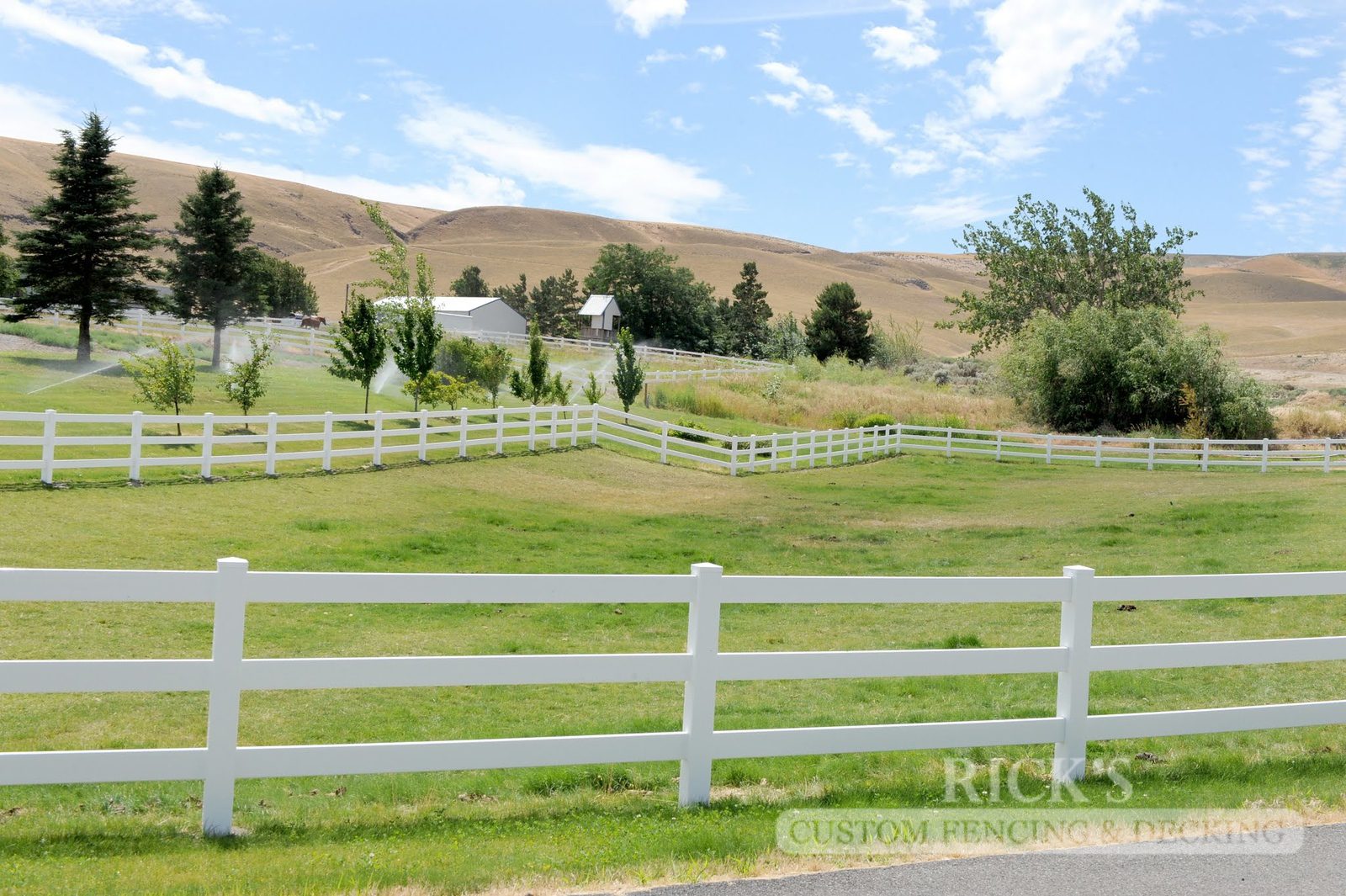 Pasture Fence Image