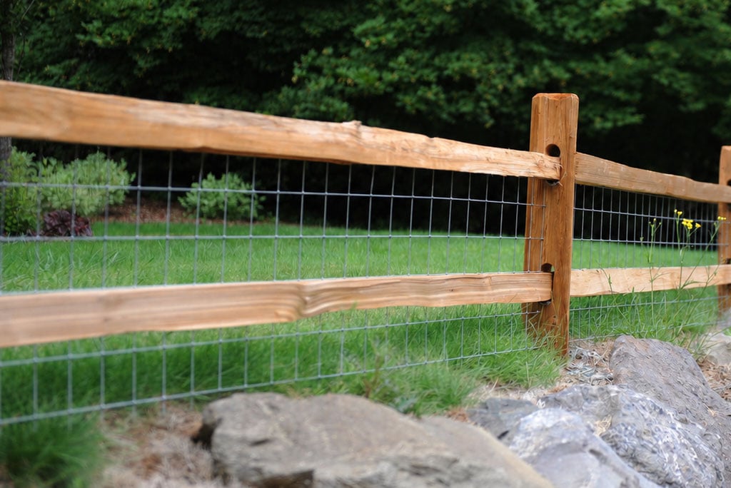 wire backed cedar split rail wire backed cedar split rail