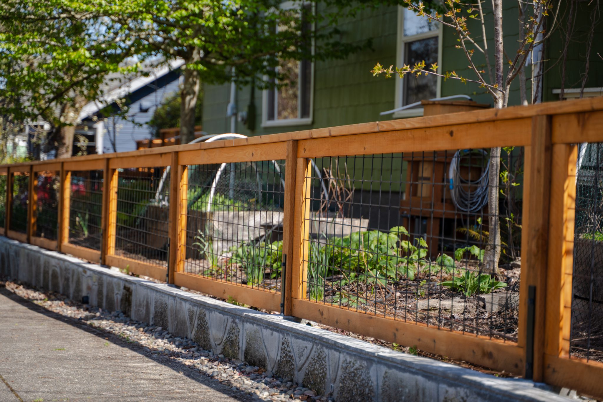 Garden Grid Fencing Installation in OR & WA