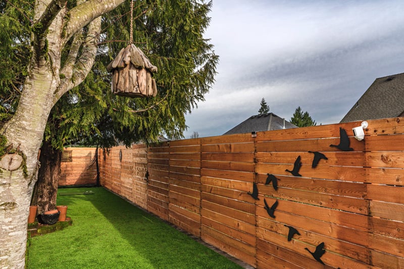 1026 Horizontal Cedar Fencing 2