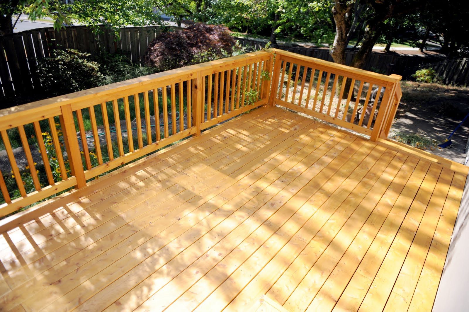 Port Orford cedar deck with cedar handrail