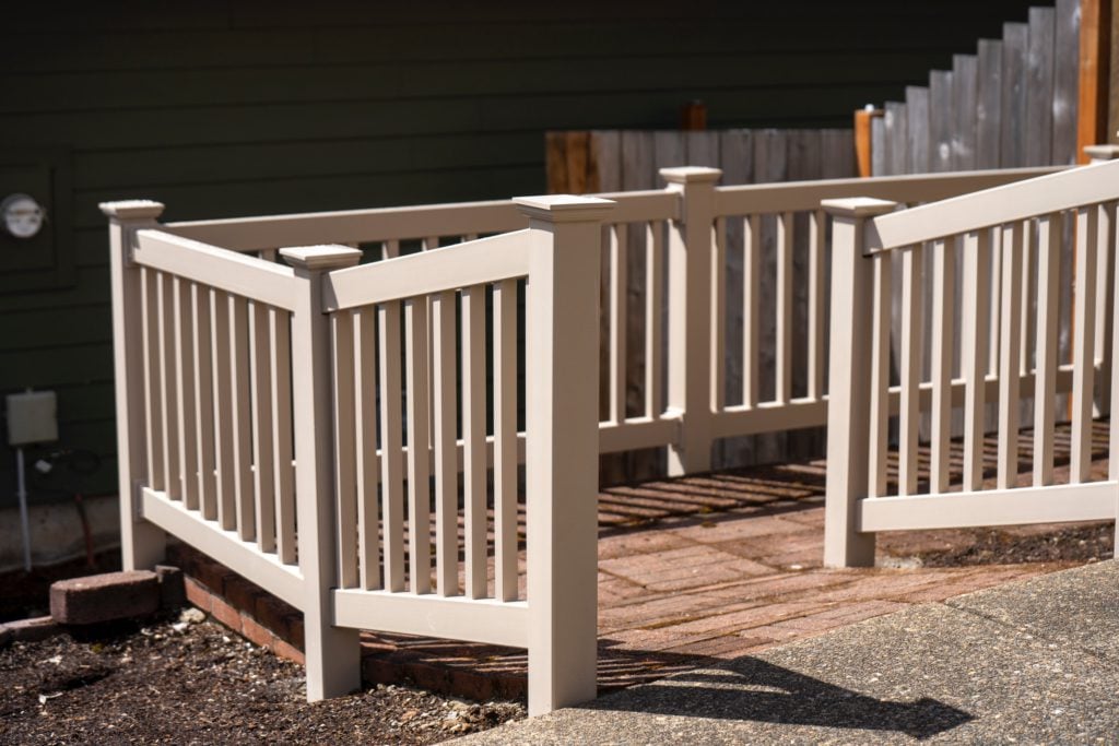 1042 Vinyl Handrails. Clay picket handrail in Salem, Oregon