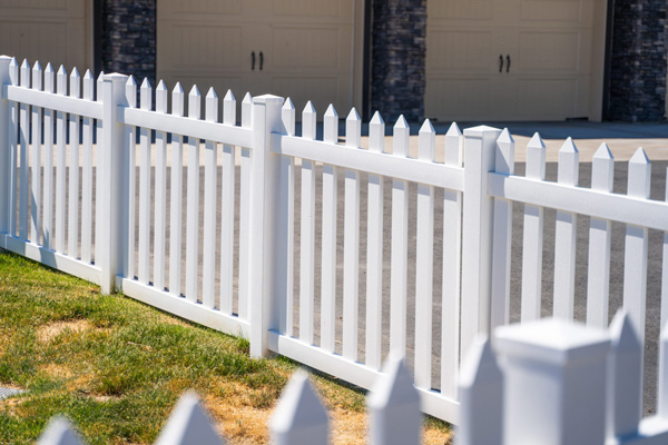Vinyl Picket Fence spacing Vinyl Picket Fence spacing
