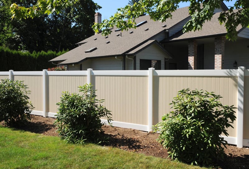 Vinyl Privacy Fencing 3 Vinyl Privacy Fencing 3