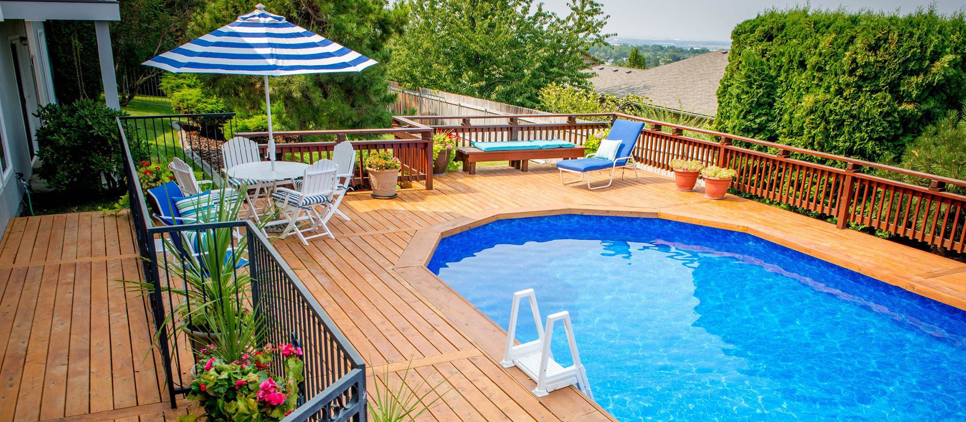 1032 Decking Cedar 1920 Crop 1032 Decking Cedar 1920 Crop