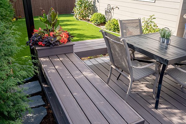 Image for Spring Fence and Deck Trends: Transform Your Outdoor Space