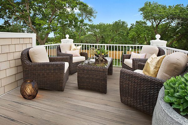 Image for Summer Deck Prep: Outdoor Entertaining Tips for Oregon and Washington Homes