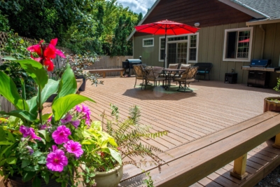 1026 Benches Composite benches on composite deck