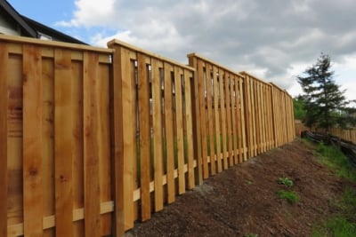 1030 Fencing Cedar Good Neighbor Stepped Cedar Good Neighbor Fencing