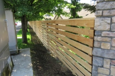 1017 Horizontal Cedar Fencing horizontal fence with top cap