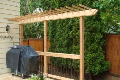1009 Arbors deck trellis
