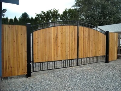 1047 Ornamental Gates double drive steel driveway gate with wood fill