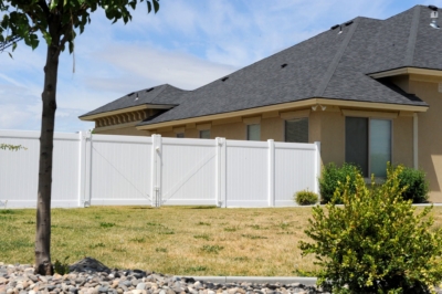 1009 Vinyl Gates White double drive vinyl gate