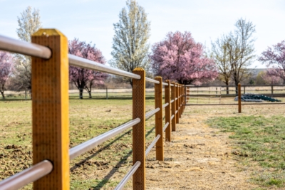 1015 Pipe Rail Fencing Pipe rail fence for farms