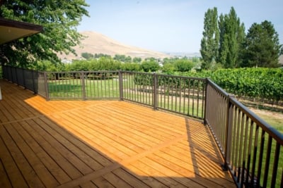 1059 Decking Cedar stained cedar deck with aluminum picket handrail
