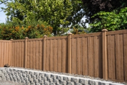 1017 Simulated Wood Fencing