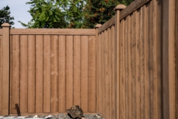 1018 Simulated Wood Fencing