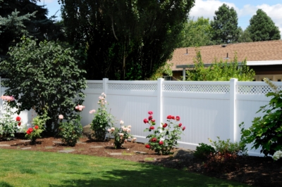 1008 Fencing Vinyl Lattice Top Vinyl lattice top fencing