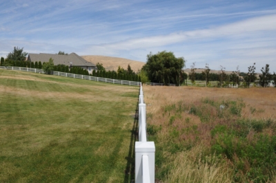 1055 Vinyl Pasture Rail Fencing Vinyl Pasture Rail Fence top rail