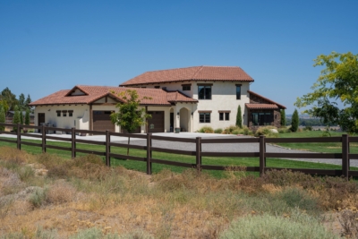 1060 Vinyl Pasture Rail Fencing Brown Vinyl Pasture Rail fence