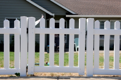 1050 Vinyl Picket Fencing Vinyl Picket gate