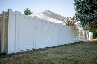 1000 Vinyl Privacy Fencing white fence and gate